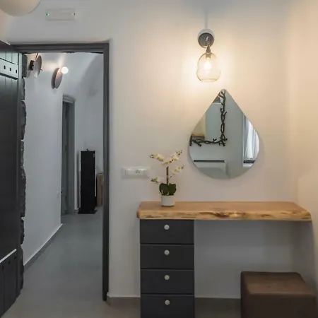 Secret Spot Luxury * Φηρά