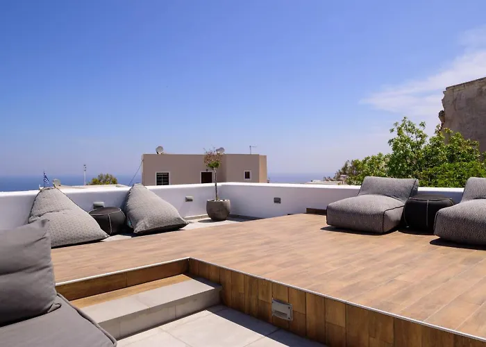 Villa Secret Spot Luxury Fira (Santorini)