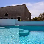 Secret Spot Luxury Fira (Santorini)